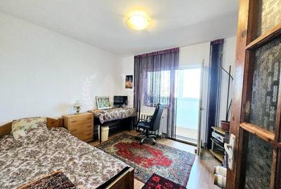 Apartament 3 camere decomandat | Balcon | Etaj 8/10 | Pod Calvaria - 3