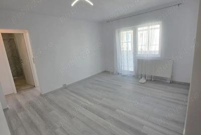 Apartament cu 2 camere decomandat în Roman - 6
