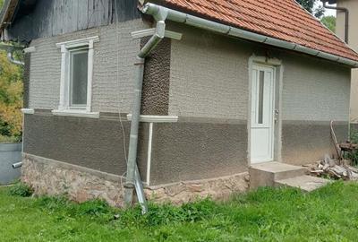 Casă cu 5 camere cu Teren 1500 Mp în Călățele - 8