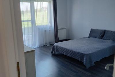 Apartament cu 3 camere decomandat în Crișeni - 2