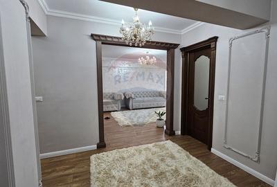 Apartament cu 3 camere decomandat, mobilat în Burdujeni - 19