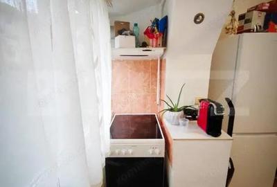 Apartament cu 3 camere semidecomandat în Central - 5