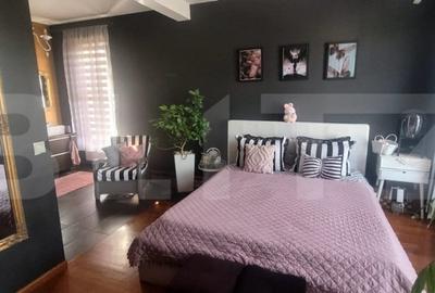 Casă cu 4 camere cu Teren 600 Mp în Corunca