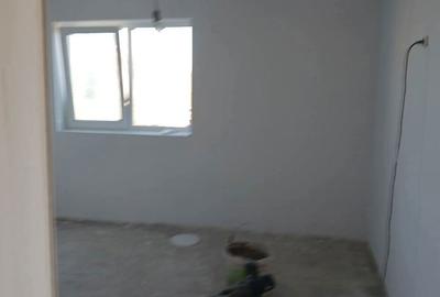 Casa de vanzare pe strada Locotenent Sandulescu - 2