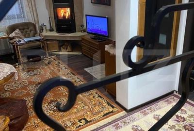 Casă cu 6 camere cu Teren 1905 Mp în Moldovenești - 2