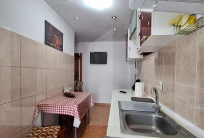 Apartament de vanzare, cu 2 camere decomandat, mobilat, zona - 5