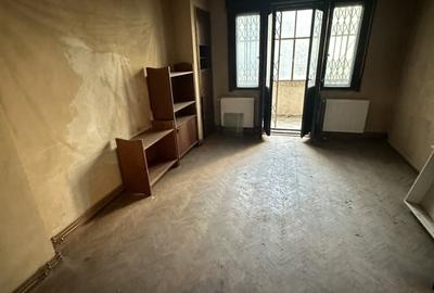 Apartament cu 4 camere decomandat în Sala Palatului - 4