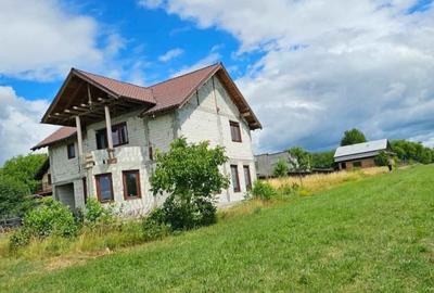 Casă cu 4 camere în Central - 5