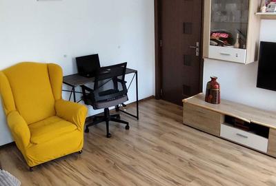 Apartament cu 2 camere decomandat în Titan - 3