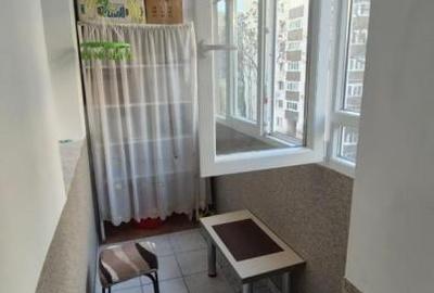 2 Camere Crangasi 3 minute de Metrou - 11