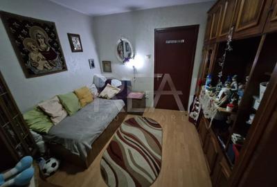 Apartament cu 4 camere - zona Auchan Vitan - 22
