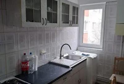 Apartament cu 3 camere decomandat în Câmpia Turzii - 10
