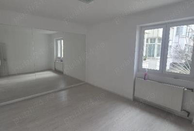 Apartament cu 2 camere decomandat în Baba Novac - 3