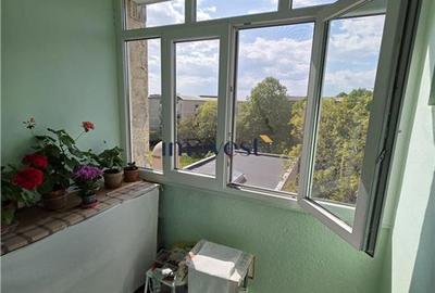 Garsonieră decomandată în Burdea - 8