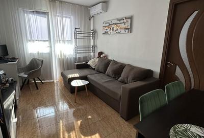 Apartament cu 2 camere semidecomandat în Nufărul