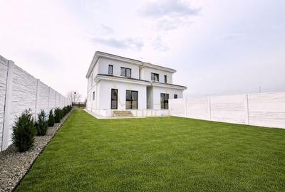 Duplex cu 4 camere cu Canalizare în Moșnița Nouă - 2