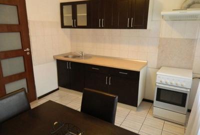 Apartament cu 3 camere decomandat în Drumul Sării - 6