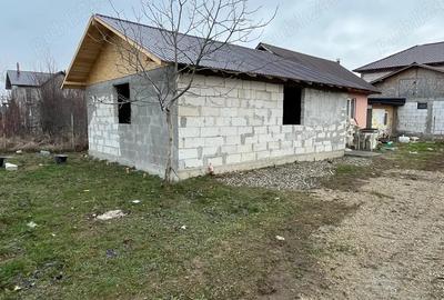Vand casa construita in anul 2025 - 2