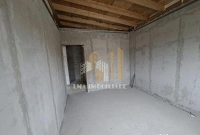 Casă cu 4 camere cu Canalizare în Sânpetru - 1