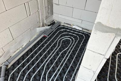 Vila economica cu panouri fotovoltaice si pompa de caldura Valu lui Traian - 16