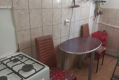 Apartament cu 2 camere nedecomandat în Astra - 3