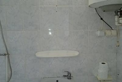 Proprietar vand garsoniera zona Tesatura Jumbo - 6