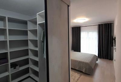 Apartament cu 3 camere semidecomandat, mobilat în Sud - 8
