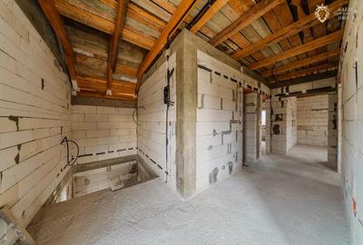 Casă cu 5 camere cu Teren 500 Mp în Horia - 12