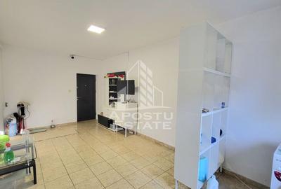 Casă cu 5 camere cu Canalizare în Peciu Nou - 5