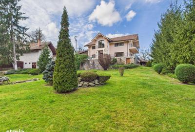 Casă cu 4 camere în Central - 2