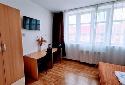 Proprietar, 2 camere bloc nou, parcare privata, zona Complex - 5