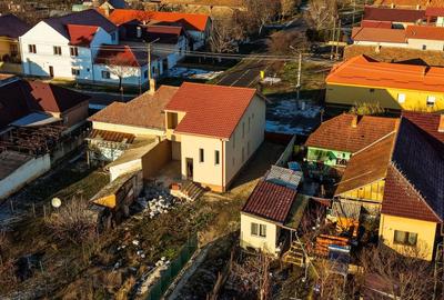 Casă Nouă cu etaj semifinalizată în Aradul Nou, zonă excelentă - 2