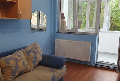 Apartament cu 3 camere decomandat în Central - 2