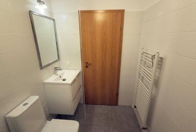 Apartament cu 2 camere decomandat, mobilat în Tractorul - 20