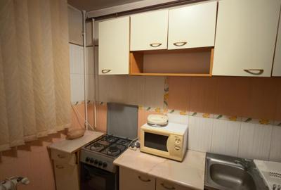 Apartament cu 3 camere decomandat, mobilat în Drumul Taberei - 2