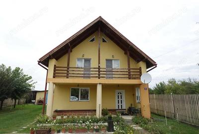 Casă cu Teren 18 Mp în Cătălina - 9