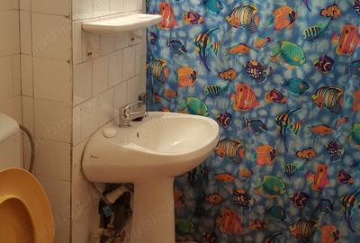 Inchiriez apartament cu 3 camere - 3