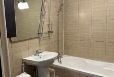 Inchiriez apartament 3 camere