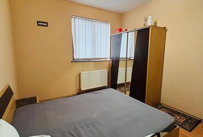 Apartament cu 3 camere în Berceni - 2