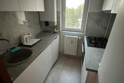 Tomis Nord 2 camere semi renovat - 18