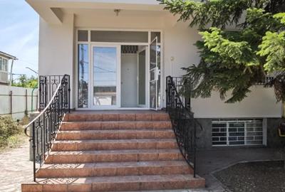 Casă cu 4 camere cu Teren 1438 Mp în Vărsătura - 3