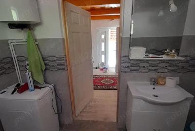 Casă cu Teren 2 Mp în Poieni (Densuș)