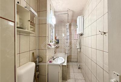 Apartament de vanzare in Sibiu - 3 camere, decomandat - Vasile Aaron - 6