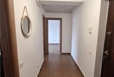 Apartament cu 2 camere decomandat în Apărătorii Patriei - 2