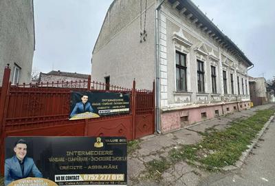 Casă cu 4 camere în Ultracentral - 8