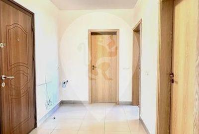Apartament cu 2 camere decomandat în Tractorul - 3