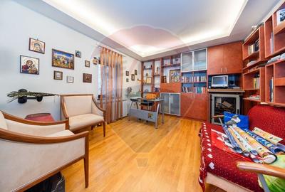 Apartament cu 3 camere decomandat, mobilat în Schei - 4