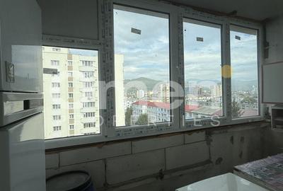 Apartament cu 4 camere decomandat, mobilat în Decebal - 8