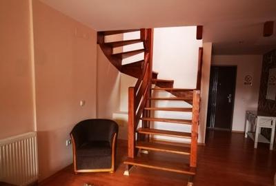Apartament pe 2 niveluri -Central Sinaia - 3