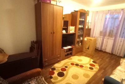 Apartament 2 camere renovat zona Cofetăria Select Sud